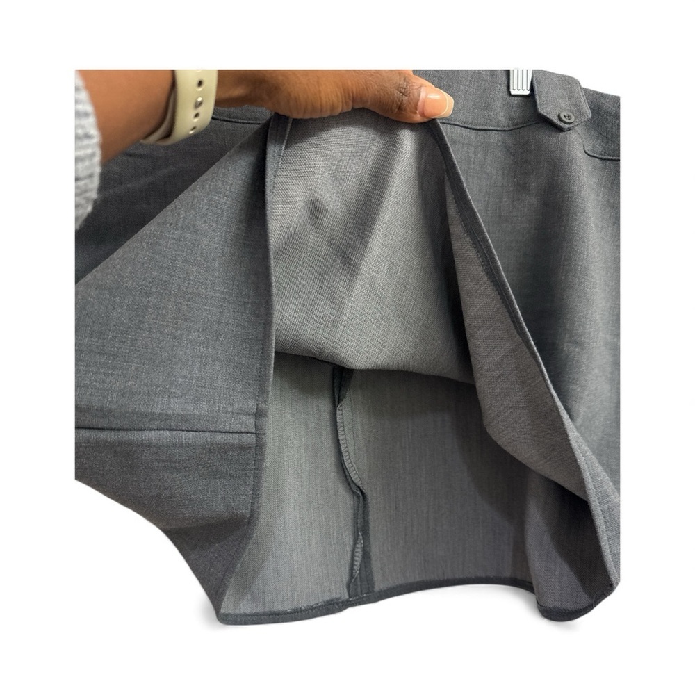 PrettyLittleThing Gray Mini Skirt - Picture 7 of 8